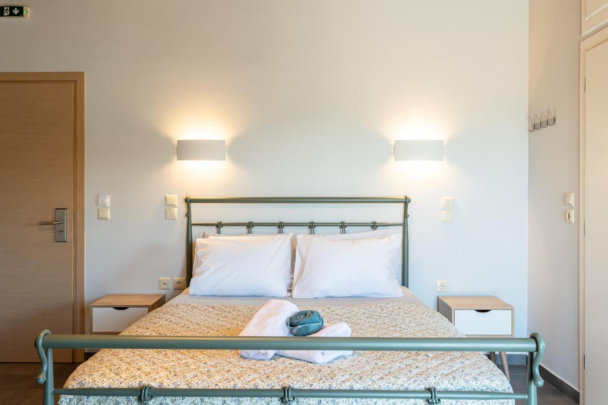 Petrino Serene Nests - Bright Getaways Kakovatos Eksteriør bilde